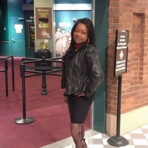 Meet your Posher, Sherry